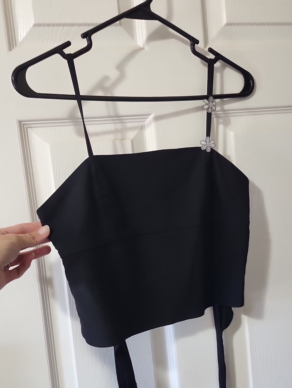 Black Spaghetti Strap Crop Top - Sleek Women’s Tank